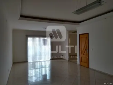 Apartamento com 3 Quartos para alugar, 390m² no Umuarama, Uberlândia