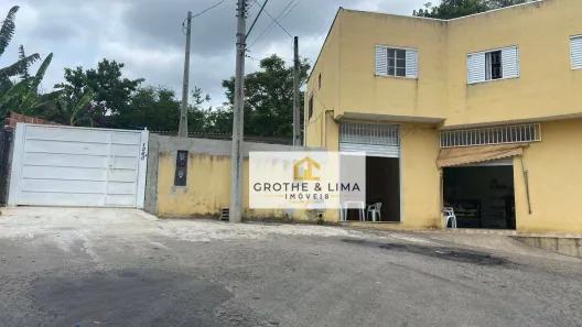 Sobrado com 4 Quartos à venda, 310m² no Padre Marcelo, Caçapava