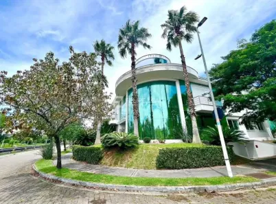 Casa com 7 Quartos para alugar, 512m² no Jurerê Internacional, Florianópolis