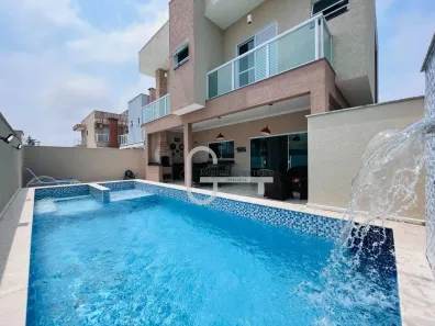 Casa de Condomínio com 5 Quartos à venda, 230m² no Bal Stella Maris, Peruíbe