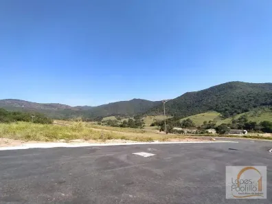 Lote/Terreno à venda, 332m² no Jardim Santa Fe, Bom Jesus dos Perdões