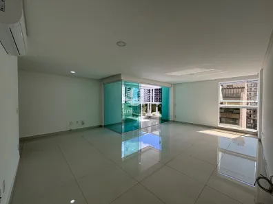 Apartamento com 4 Quartos para alugar, 191m² no São Mateus, Juiz de Fora