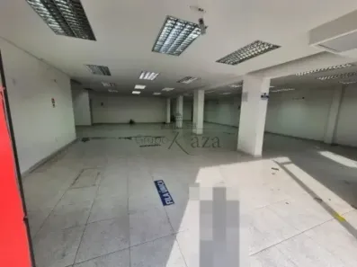 Ponto Comercial para alugar, 200m² no Jardim São Dimas, São José dos Campos