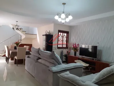 Sobrado com 3 Quartos à venda, 624m² no Matriz, Mauá