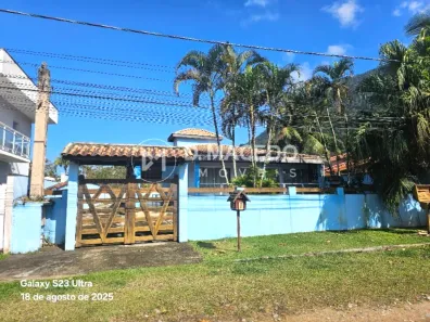 Casa com 3 Quartos à venda, 200m² no Lagoinha, Ubatuba