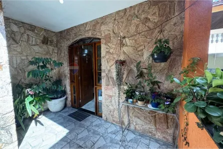 Sobrado com 3 Quartos à venda, 229m² no Cidade Miguel Badra, Suzano