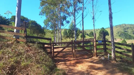 Fazenda/Sítio com 3 Quartos à venda, 1120000m² no , Bocaina de Minas