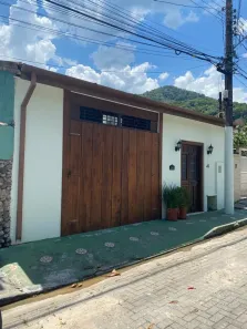 Sobrado com 3 Quartos à venda, 131m² no Bairro de Juquehy, São Sebastião