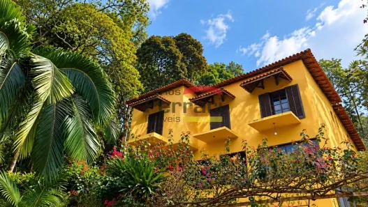 Casa de Condomínio com 3 Quartos à venda, 325m² no Caraguatá, Mairiporã