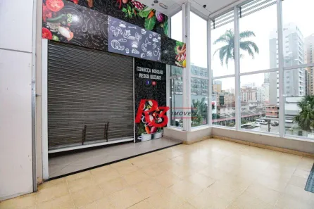 Ponto Comercial para alugar, 29m² no Gonzaga, Santos