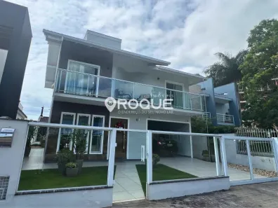 Casa com 4 Quartos à venda, 208m² no Pedra Branca, Palhoça