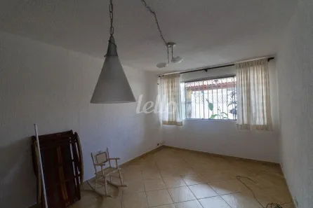 Casa com 2 Quartos para alugar, 200m² no Parada Inglesa, São Paulo