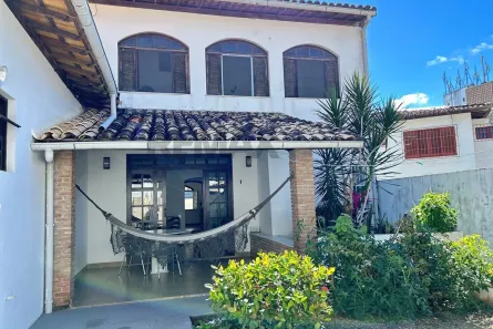 Casa com 5 Quartos à venda, 200m² no Itaigara, Salvador