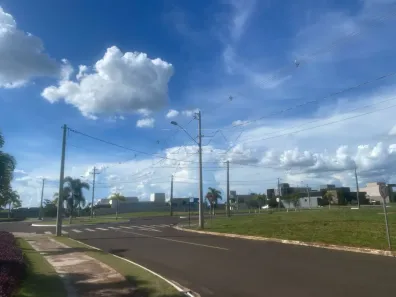 Lote/Terreno à venda, 464m² no Residencial Villa de León, Piratininga