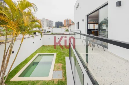 Casa com 4 Quartos para alugar, 425m² no Jardim das Bandeiras, São Paulo