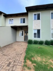 Casa de Condomínio com 2 Quartos à venda, 64m² no Brasília, Cascavel
