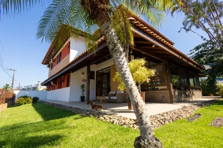 Casa com 6 Quartos à venda, 292m² no Do Ubatuba, São Francisco do Sul