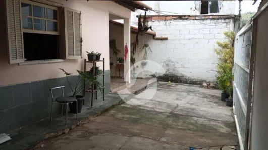 Casa com 3 Quartos à venda, 197m² no Piratininga, Niterói