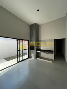 Casa com 3 Quartos à venda, 95m² no Novo Mundo, Uberlândia
