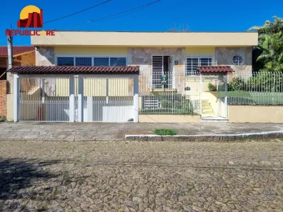 Casa com 3 Quartos à venda, 280m² no Teresópolis, Porto Alegre