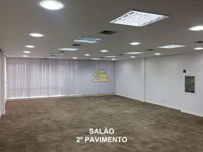 Prédio Comercial para alugar, 369m² no Humaitá, Rio de Janeiro