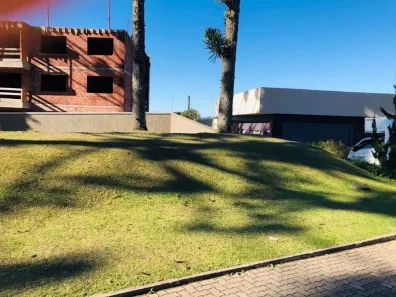 Lote/Terreno à venda, 701m² no Centro, Canela