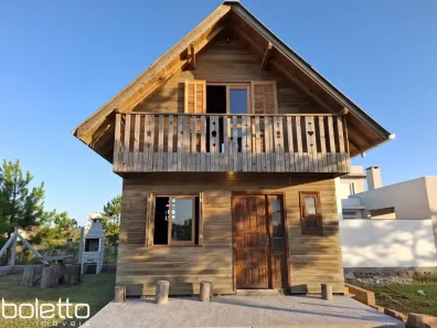 Casa com 2 Quartos à venda, 57m² no Passo de Torres, Passo de Torres