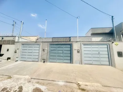 Casa com 3 Quartos à venda, 74m² no Jardim Gramado, Goiânia