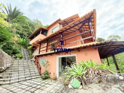 Casa com 4 Quartos à venda, 374m² no Itacoatiara, Niterói