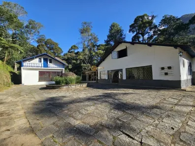 Casa com 3 Quartos à venda, 253m² no Granja Guarani, Teresópolis