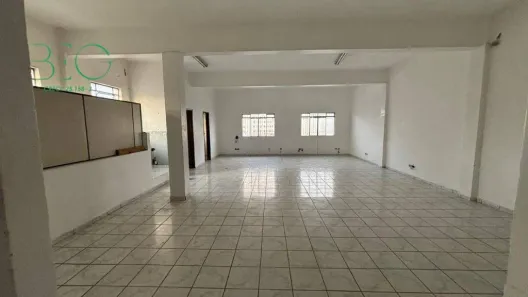 Prédio Comercial à venda, 438m² no Vila Serralheiro, São Paulo