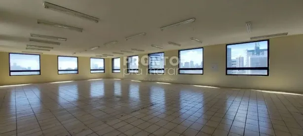 Ponto Comercial para alugar, 224m² no Boa Vista, Recife