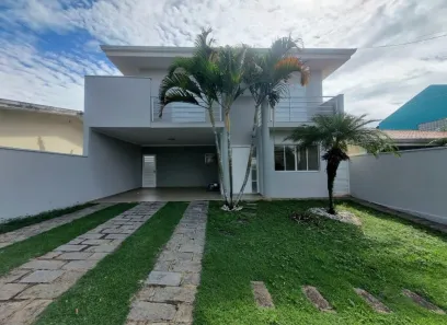 Casa de Condomínio com 4 Quartos para alugar, 230m² no Lenheiro, Valinhos