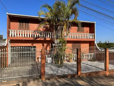 Casa com 4 Quartos para alugar, 240m² no Santo Inácio, Curitiba
