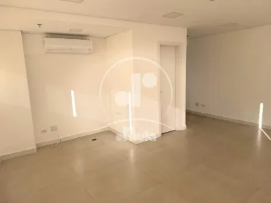 Sala Comercial para alugar, 37m² no Vila Assunção, Santo André