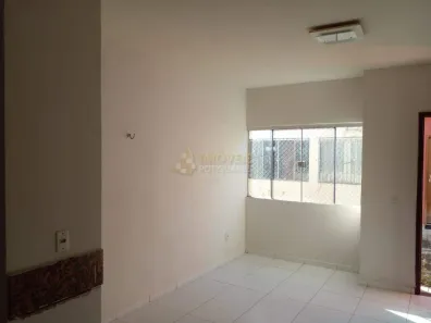 Casa com 2 Quartos para alugar, 60m² no Santa Tereza, Parnamirim