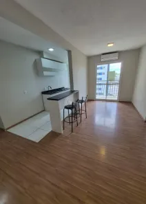 Apartamento com 2 Quartos para alugar, 55m² no De Lazzer, Caxias do Sul