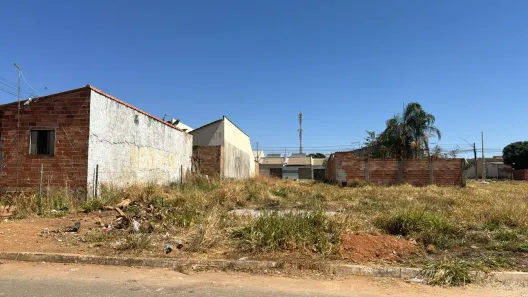 Lote/Terreno à venda, 10m² no Jardim Primavera, Senador Canedo