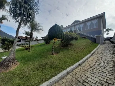 Casa com 3 Quartos à venda, 776m² no Barra do Imbuí, Teresópolis