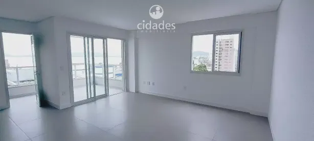 Apartamento com 2 Quartos à venda, 78m² no Barreiros, São José