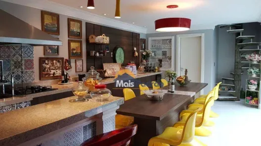 Sobrado com 4 Quartos à venda, 800m² no Vila Diva, Carapicuíba
