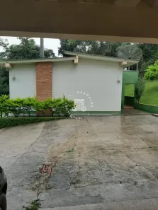 Fazenda/Sítio com 3 Quartos à venda, 140m² no Caxambu, Jundiaí