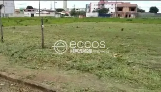Lote/Terreno à venda, 840m² no Alto Umuarama, Uberlândia