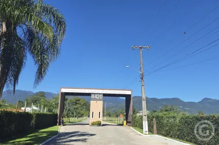 Casa com 3 Quartos para alugar, 340m² no Sul do Rio, Santo Amaro da Imperatriz