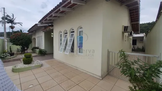 Casa com 5 Quartos à venda, 200m² no Dom Bosco, Itajaí
