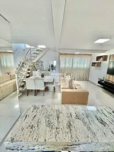 Cobertura com 4 Quartos para alugar, 190m² no Santa Mônica, Uberlândia
