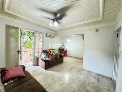 Casa com 3 Quartos à venda, 124m² no Pompéia, Santos