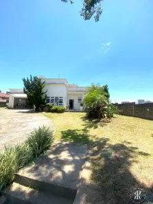 Casa com 3 Quartos à venda, 251m² no SENAI, Montenegro