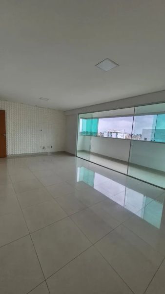Apartamento com 4 quartos — Jaraguá, Belo Horizonte