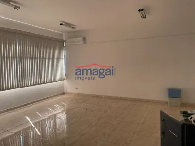 Sala Comercial à venda, 40m² no Centro, Jacareí